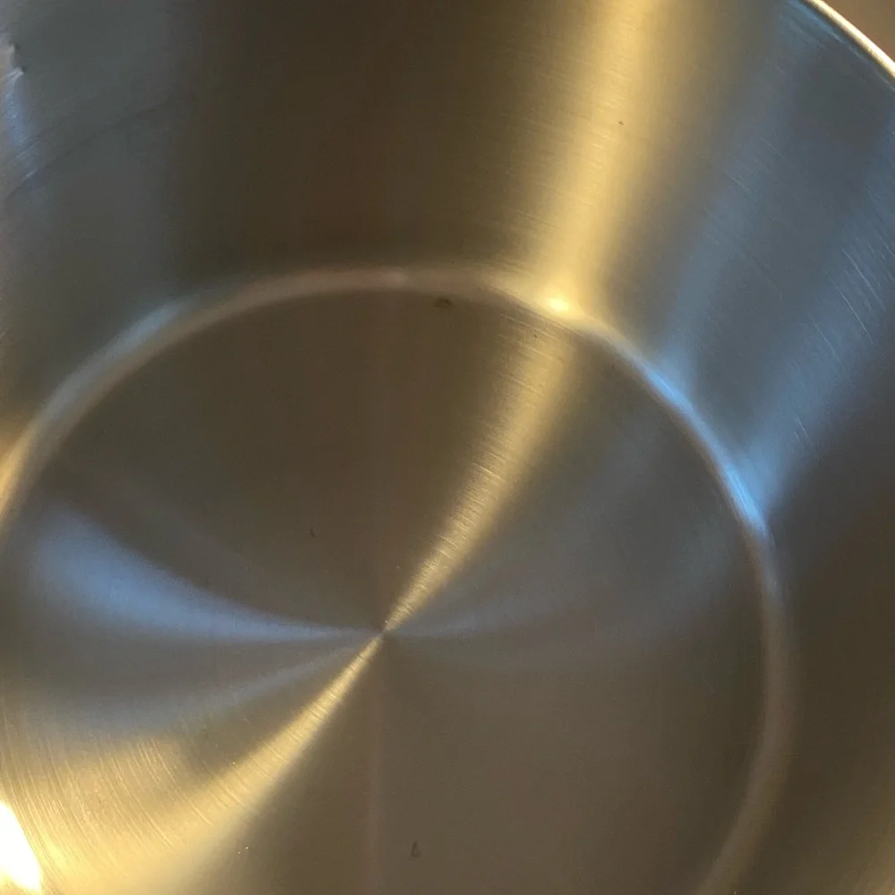 Farberware 8 Qt Stainless Stock Pot with Strainer Lid like New